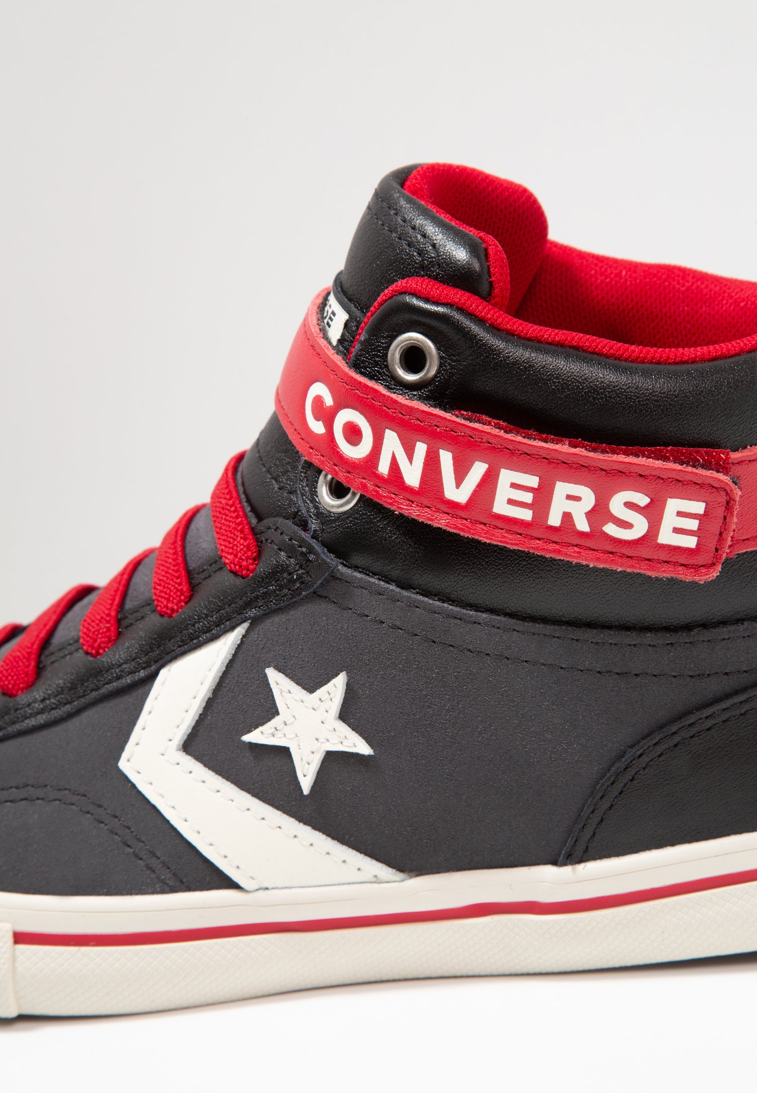 converse pro blaze