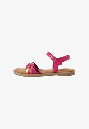 Roze leren sandalen met een geweven bandontwerp. Plat voetbed, verstelbare enkelgesp en een gevoerd voetbed voor comfort.