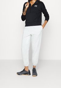 Under Armour Felpa - black