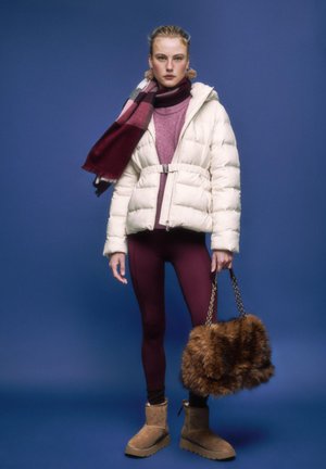 Stradivarius Platform ankle boots - beige