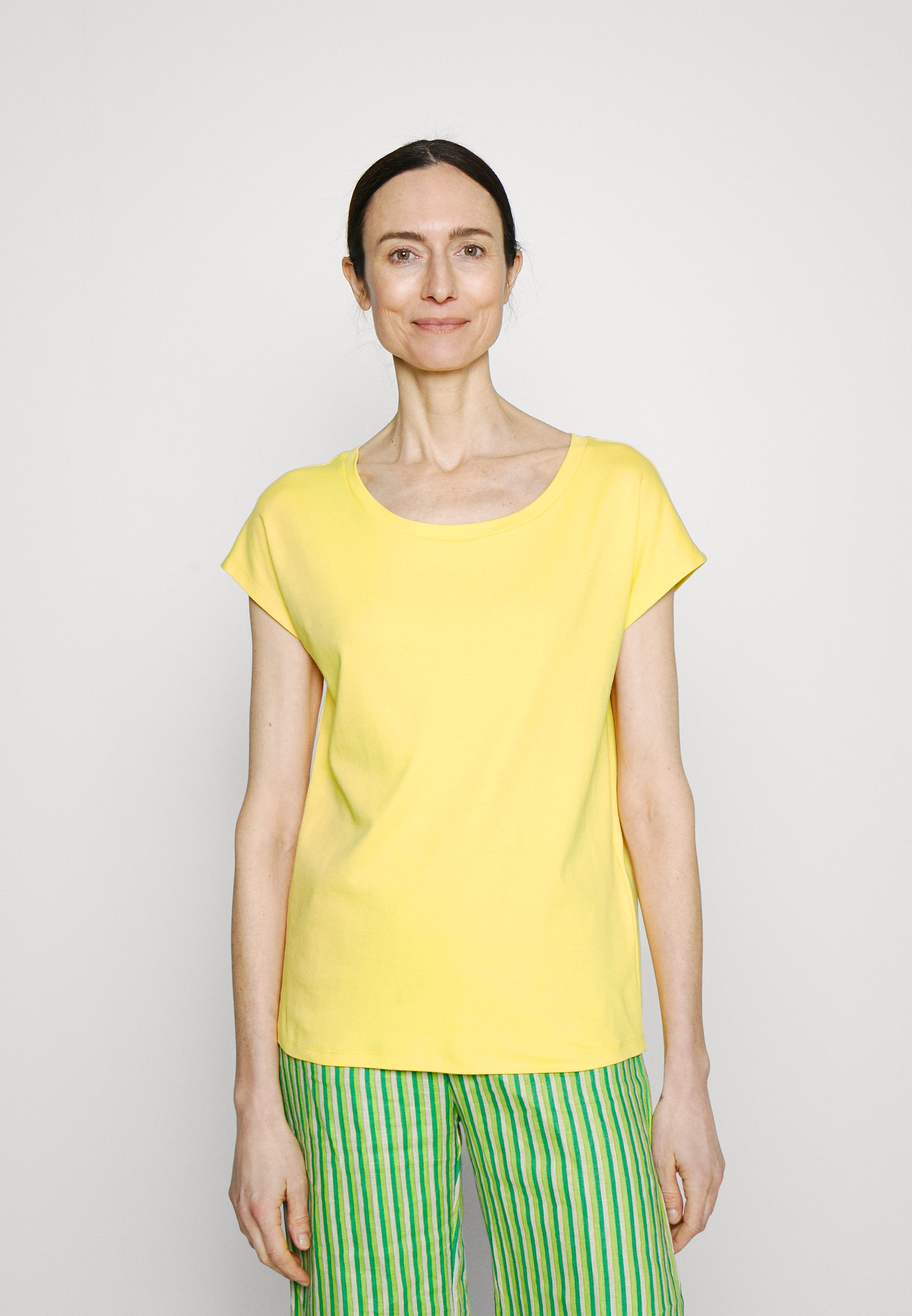 Alessandro Magno Tshirt gelb Gr M mit Fehler main image 1