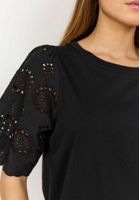 Soyaconcept SC-LORAINE 3 - Potiskana majica - black