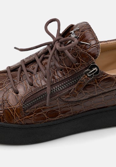 Giuseppe Zanotti MORPHEUS - Sportcipő - brown