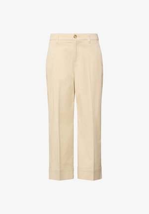 Pantalon beige à jambes droites avec ourlets retroussés, passants de ceinture, fermeture avant à boutons et fermeture éclair, présenté sur un fond blanc.