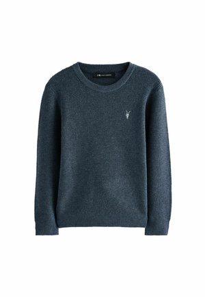 Maglione lavorato a maglia blu scuro con collo rotondo, maniche lunghe e un piccolo logo decorativo sul petto. Motivo testurizzato su tutto il capo.