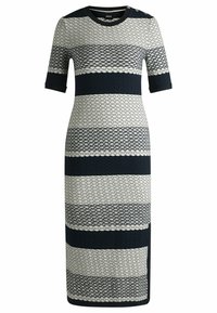 Ej vald, patterned thirtytwo