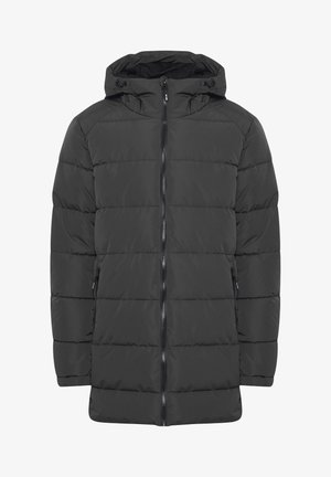 Juodas pūkinis švarkas su gobtuvu, užtrauktuku priekyje ir elastingais rankogaliais. Yra siuvinėtas dizainas su horizontaliomis siūlėmis ir dviem šoninėmis užtrauktukų kišenėmis.