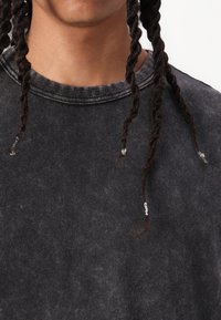 Weekday BOXY WASHED TANK - Topper - washed black