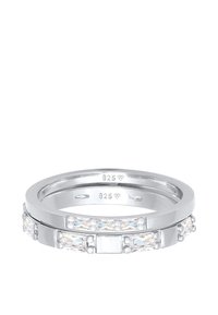Srebrni stacking prstenovi od 925 sterling srebra. Sadrže naizmjenične pravokutne i okrugle prozračne kubične cirkone, s glatkim poliranim prstenom.