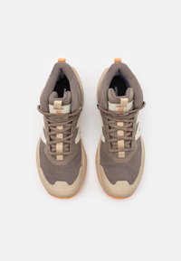Salomon Trekingové boty - beige