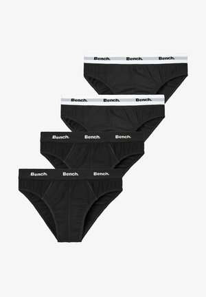 Schwarze Baumwollslips mit weißen elastischen Bündchen, die das "Bench."-Logo tragen. Vier Paare gestapelt, zeigen glattes Material und einen Standard-Schnitt.