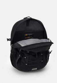 The North Face BOREALIS CLASSIC - Mochila de senderismo - the north face black/asphalt grey
