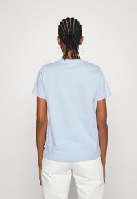 Calvin Klein CORE LOGO - T-shirt estampada - sweet blue