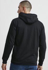 11 Project PRGarrick - Sweat zippé - black