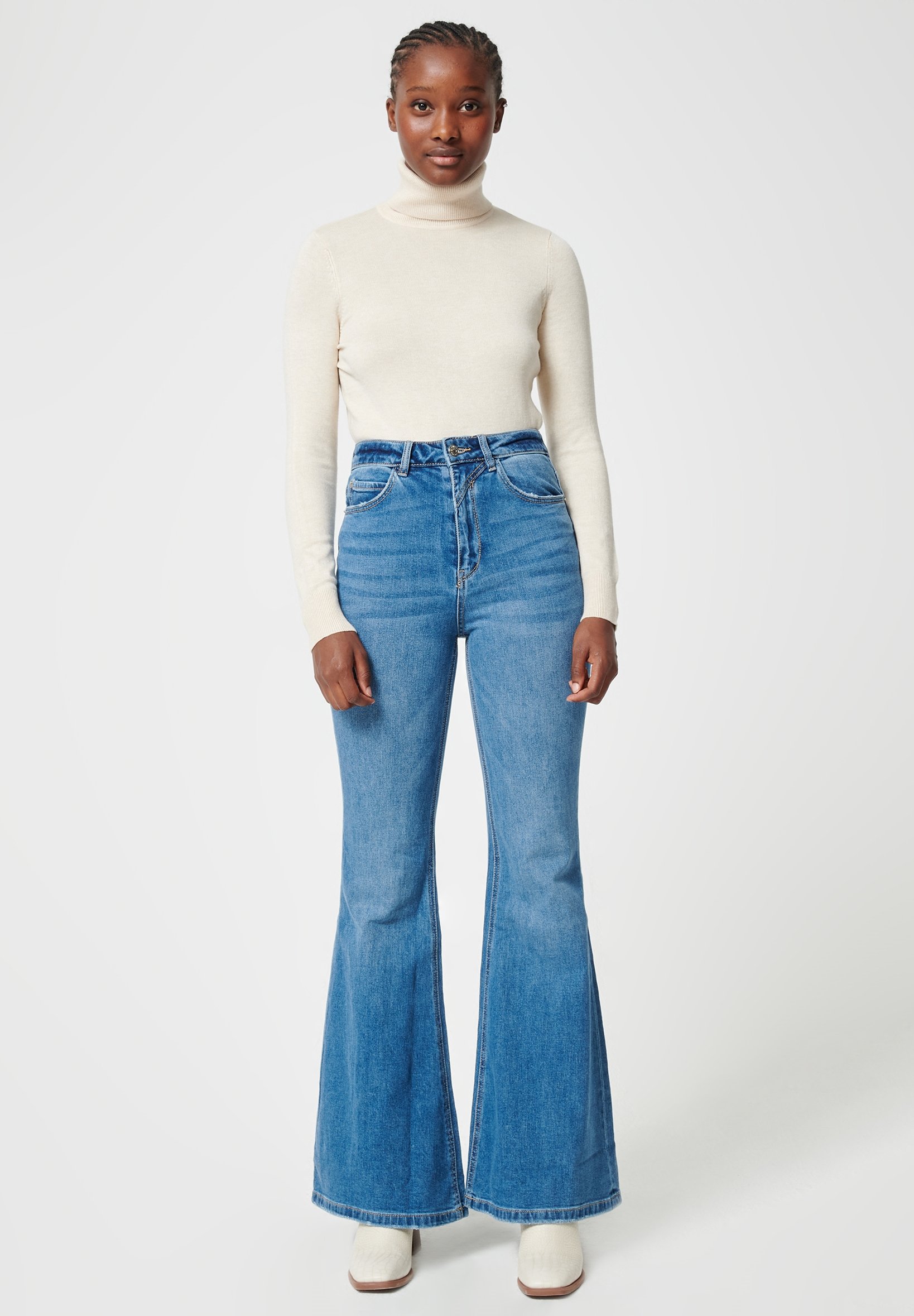 Pimkie BOOTCUT JEAN - HIGH WAIST - Jeans bootcut - denimblau/blu -  Zalando.it