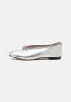 LILOU - Klassischer Ballerina - silver