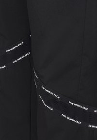 The North Face Träningsbyxor - black