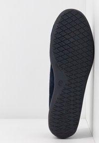 s.Oliver Slipper - navy