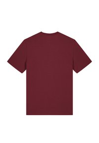 Bordeaux T-shirt met korte mouwen gemaakt van zachte stof. Eenvoudig ontwerp met een ronde hals en zonder graphics, in een effen kleur.
