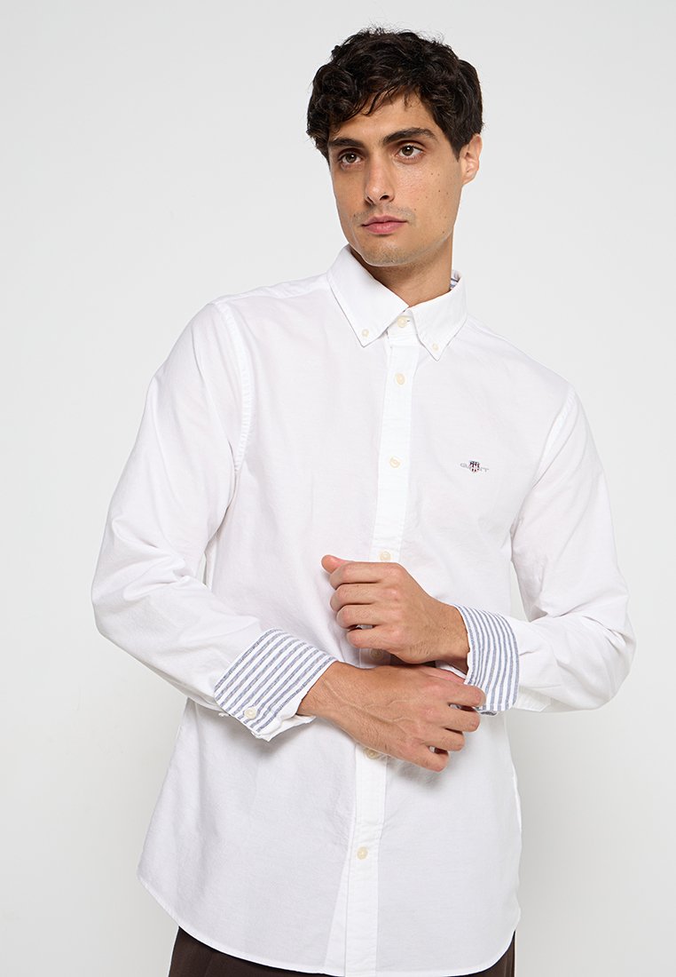 SLIM FIT OXFORD