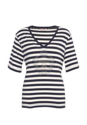 Marineblaues und weiß gestreiftes V-Ausschnitt-Shirt mit Ellenbogenlangen Ärmeln und einem dekorativen Wappen aus Strasssteinen auf der Vorderseite.