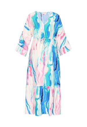 Abito lungo con scollo a V, maniche 3/4, cintura annodata in vita e motivo astratto a marmo blu, rosa e bianco.