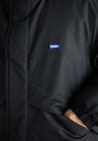 HUGO BRIXTON - Winterjacke - black