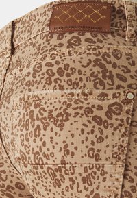 Mos Mosh Vaqueros pitillo - beige