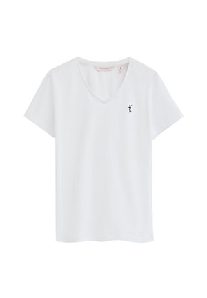 Camiseta blanca de manga corta con cuello en V y pequeño logo negro de golfista en el pecho izquierdo, con la etiqueta Polo Club en el interior del cuello.