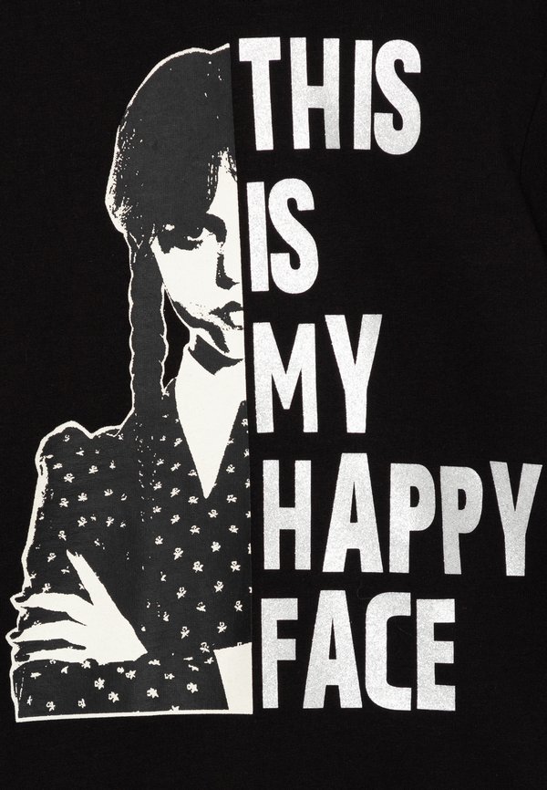 NKFJXEMI WEDNESDAY BOX SKY - Hoodie2