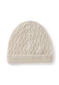 Czapka typu beanie z warkoczowym splotem w kolorze kremowym, z prążkowanym mankietem i wzorzystą teksturą. Wykonana z miękkiego materiału, z naszywką z logo.