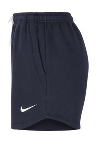 Pantaloni corti Nike blu navy realizzati in tessuto morbido, con vita elastica, tasche laterali e un accento del logo bianco vicino all'orlo.
