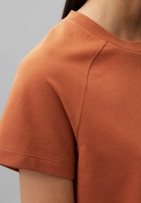 Marc O'Polo DENIM T-shirt - bas - brown