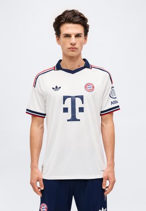 adidas Originals, FC BAYERN 26/27 AWAY AUTHENTIC - Klubové oblečenie - white