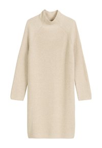 Sweterkowa sukienka dzianinowa w miękkim beżowym kolorze, z wysokim dekoltem, długimi rękawami i luźnym krojem o prążkowanej strukturze na całej powierzchni.