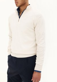 Oscar Jacobson HALF ZIP - Maglione - creme white