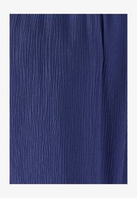 Non sélectionné, Midnight Blue
