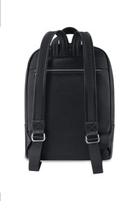 Sac à dos en cuir noir avec des bretelles ajustables, une poche zippée et une texture lisse au design minimaliste.