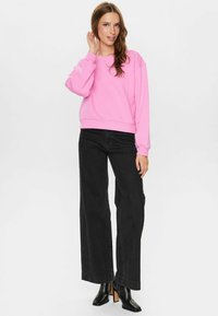 Nümph Felpa - fuchsia pink