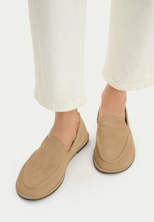 Gino Rossi, GINO ROSSI WOMEN'S BEIGE LORDS - Zapatos sin cordones - beige