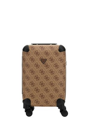 Valise rigide marron à motifs avec protecteurs d'angle noirs et quatre roues pivotantes noires, l'avant présente un petit logo triangulaire.