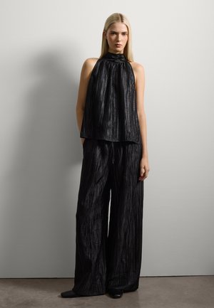 PALAZZO - Stoffhose - black