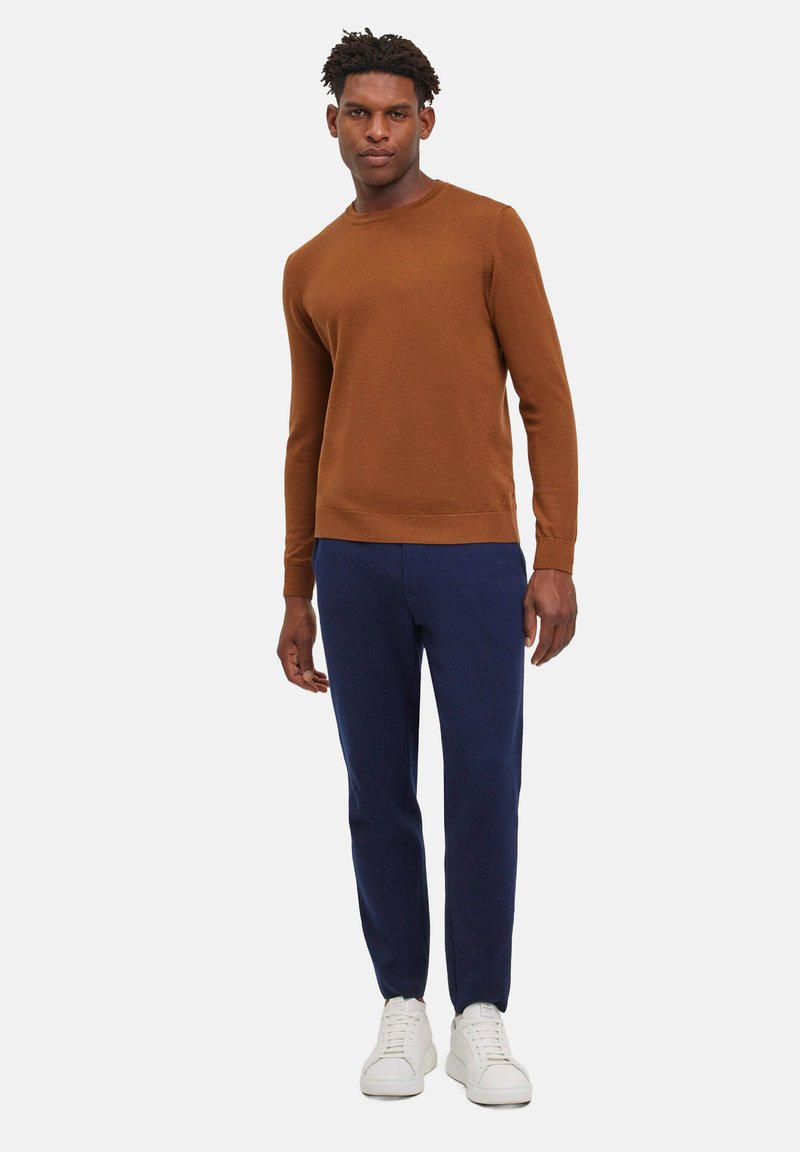 FALKE BASIC NEW MERINO CREW NECK - Strickpullover - brown