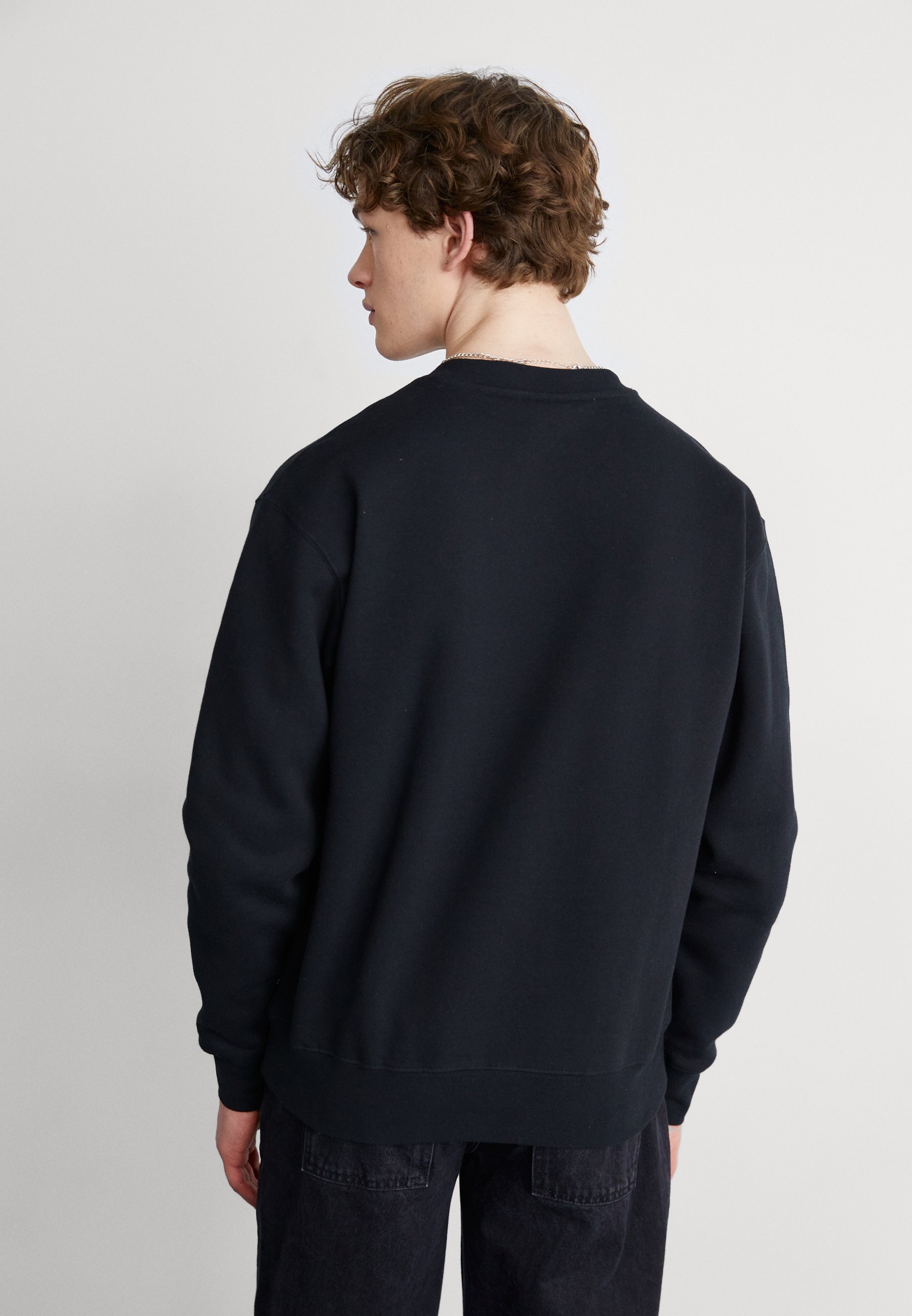 HUF Triple Triangle Crewneck Sweatshirt Black L トレーナー Skewed Triple Triangle Crewneck – HUF Worldwide