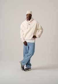 BLKVIS SCRIPT UNISEX - Sweatshirt - antique white