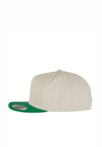 Flexfit CLASSIC 5 PANEL SNAPBACK - Cap - beige green