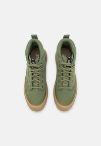 Aigle TENERE HIKE - Stivaletti con plateau - kaki