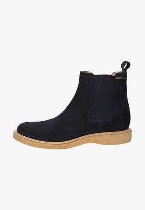 Schwarze Wildleder Chelsea-Boots mit elastischen Seitenpaneelen, einer runden Zehenpartie und einer hellen Gummisohle mit Steppdetails.