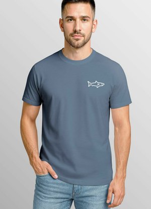 MIT HAI - KURZARM MIT DEZENTEM - Print T-shirt - denim blue