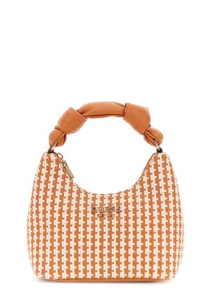 Borsa intrecciata arancione e bianca con manico in pelle annodato e dettagli in oro sul logo. Forma curva con chiusura a zip nella parte superiore.